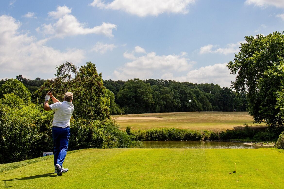 Perfect Par: Exploring Family-Friendly Golf Courses